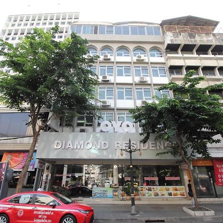 Oyo 102 Diamond Residence Silom Бангкок Екстер'єр фото